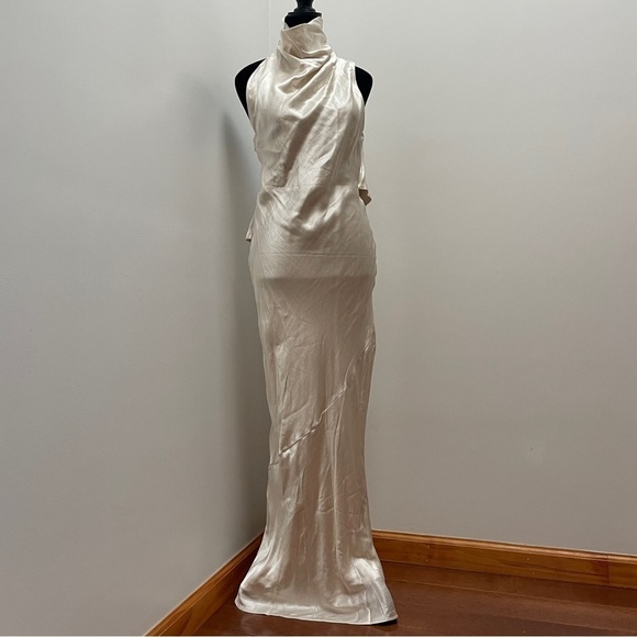 NEW! Dissh- Aisle Pearl Backless Midi Dress Size 8 Sleeveless Turtleneck - Picture 10 of 14